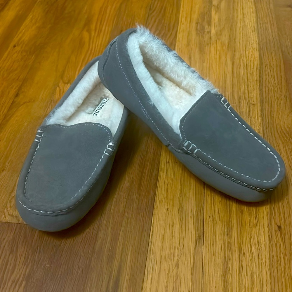 Women's Fireside by Dearfoams Genuine Shearling Moccasin